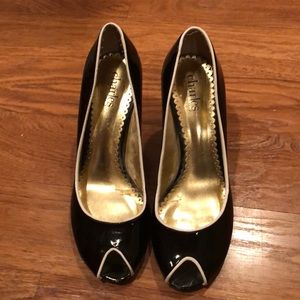 Charles David black and white open toe pumps